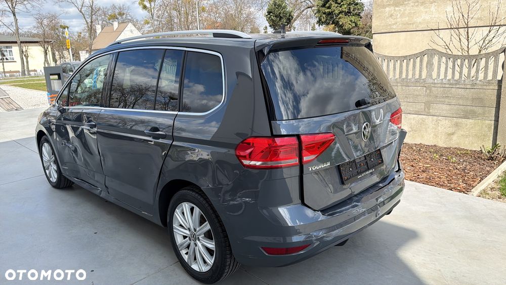 Volkswagen Touran 1.5 TSI ACT OPF DSG Trendline - 11