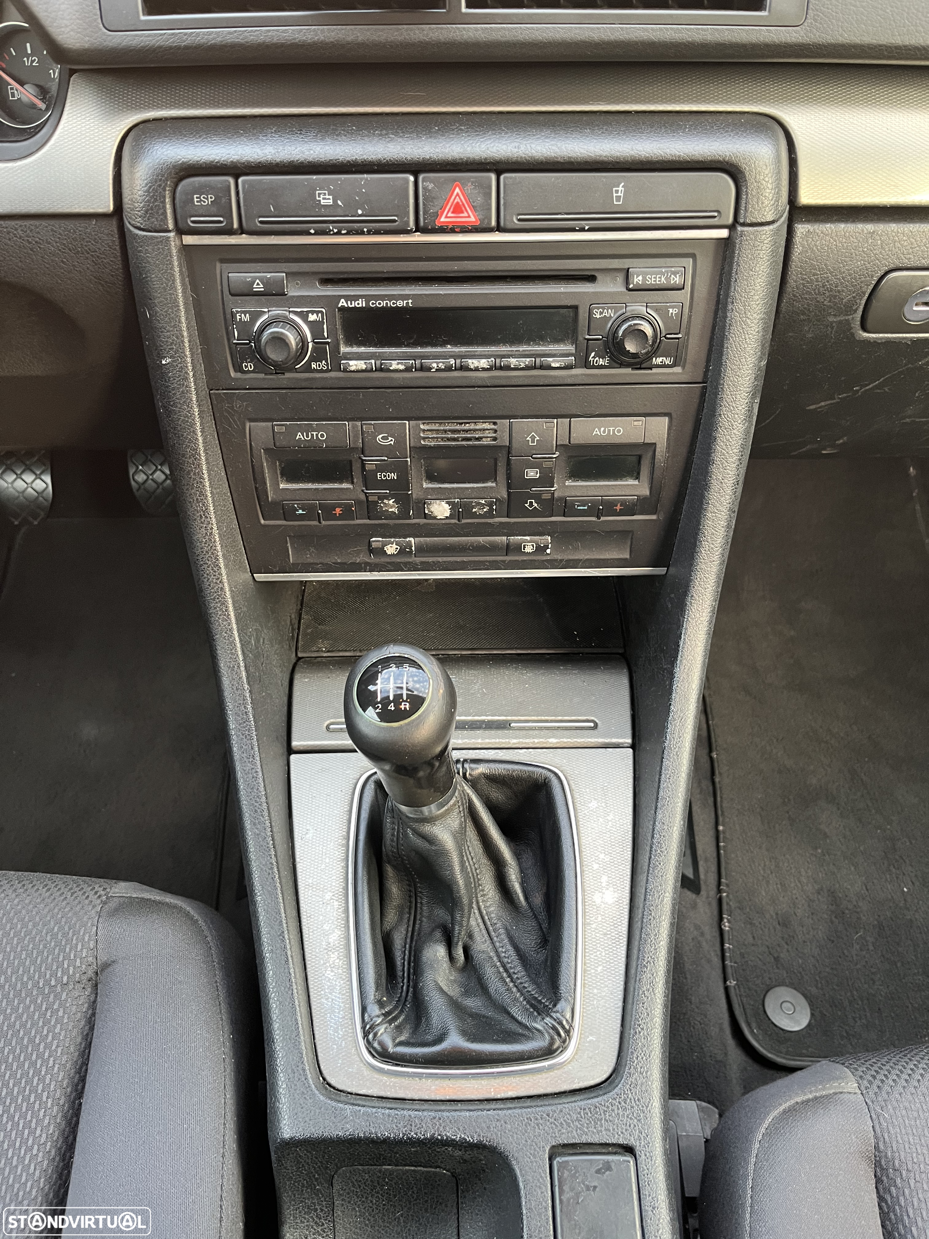 Audi A4 1.6 - 11