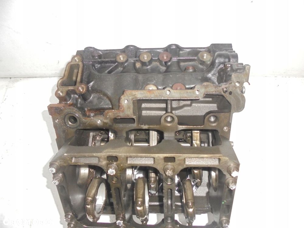 audi a4 a5 a6 c6 blok silnik tłoki 3.0 tdi cap - 9
