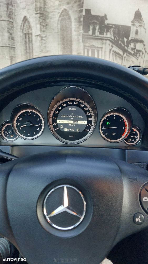 Mercedes-Benz E - 21