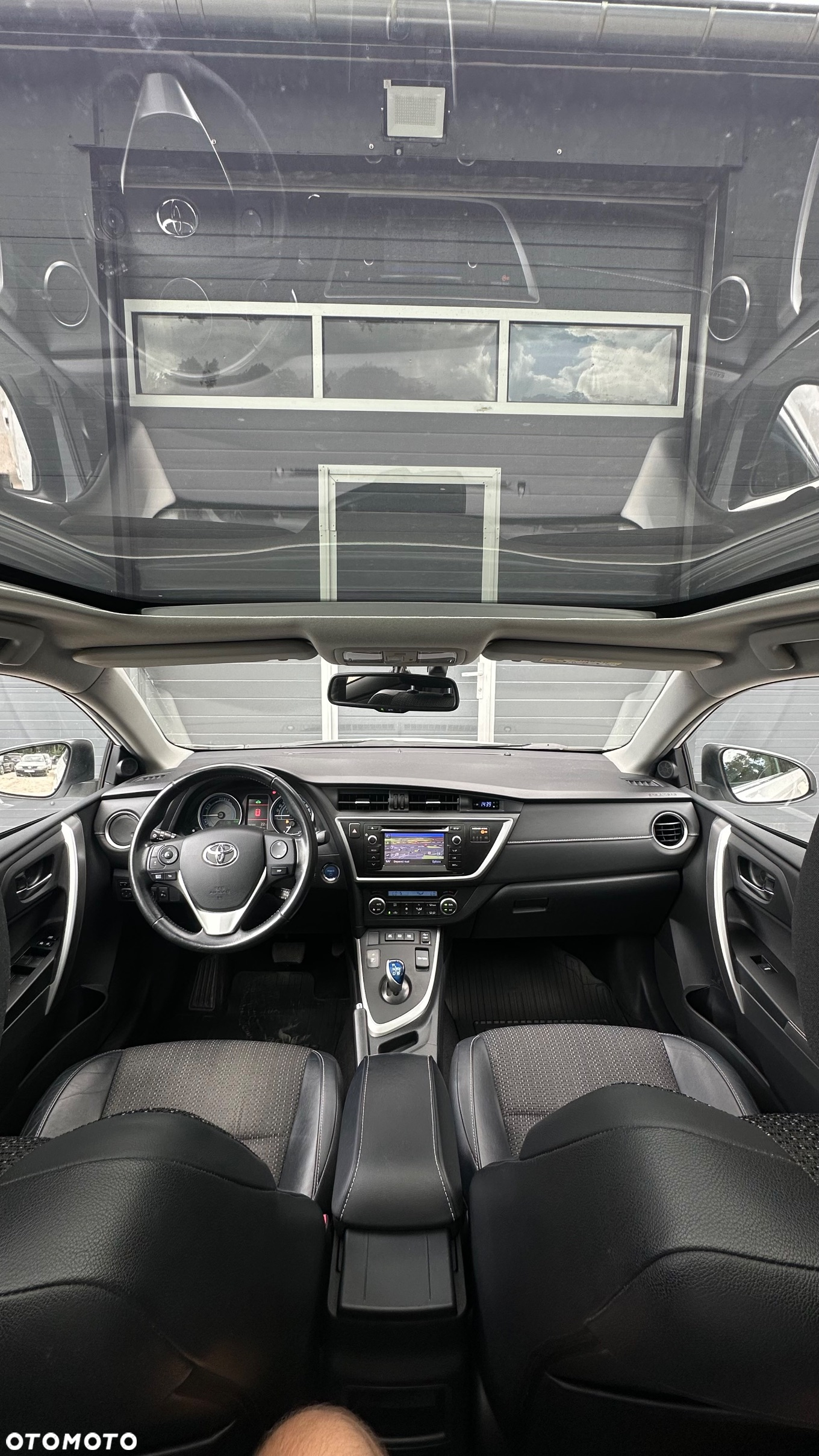 Toyota Auris 1.8 HSD Luna - 22