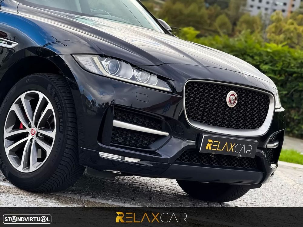 Jaguar F-Pace 2.0 i4D R-Sport AWD Aut. - 7