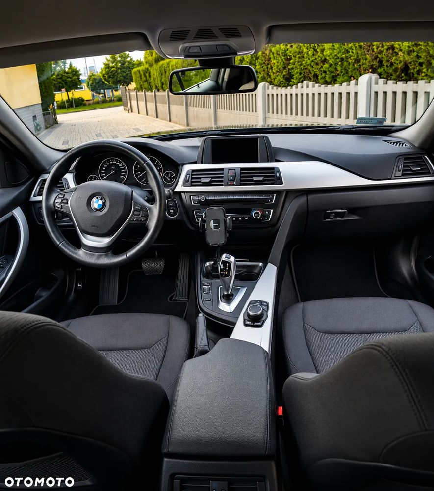 BMW Seria 3 318d - 7