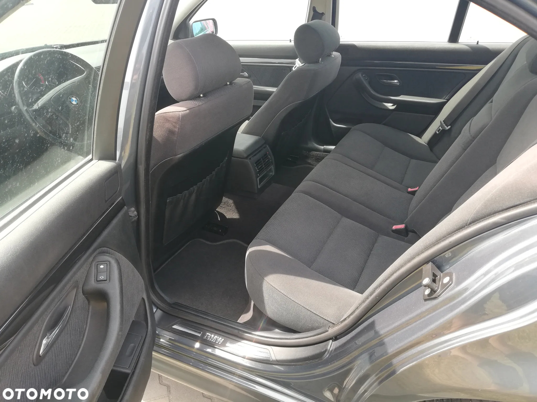 BMW Seria 5 - 10