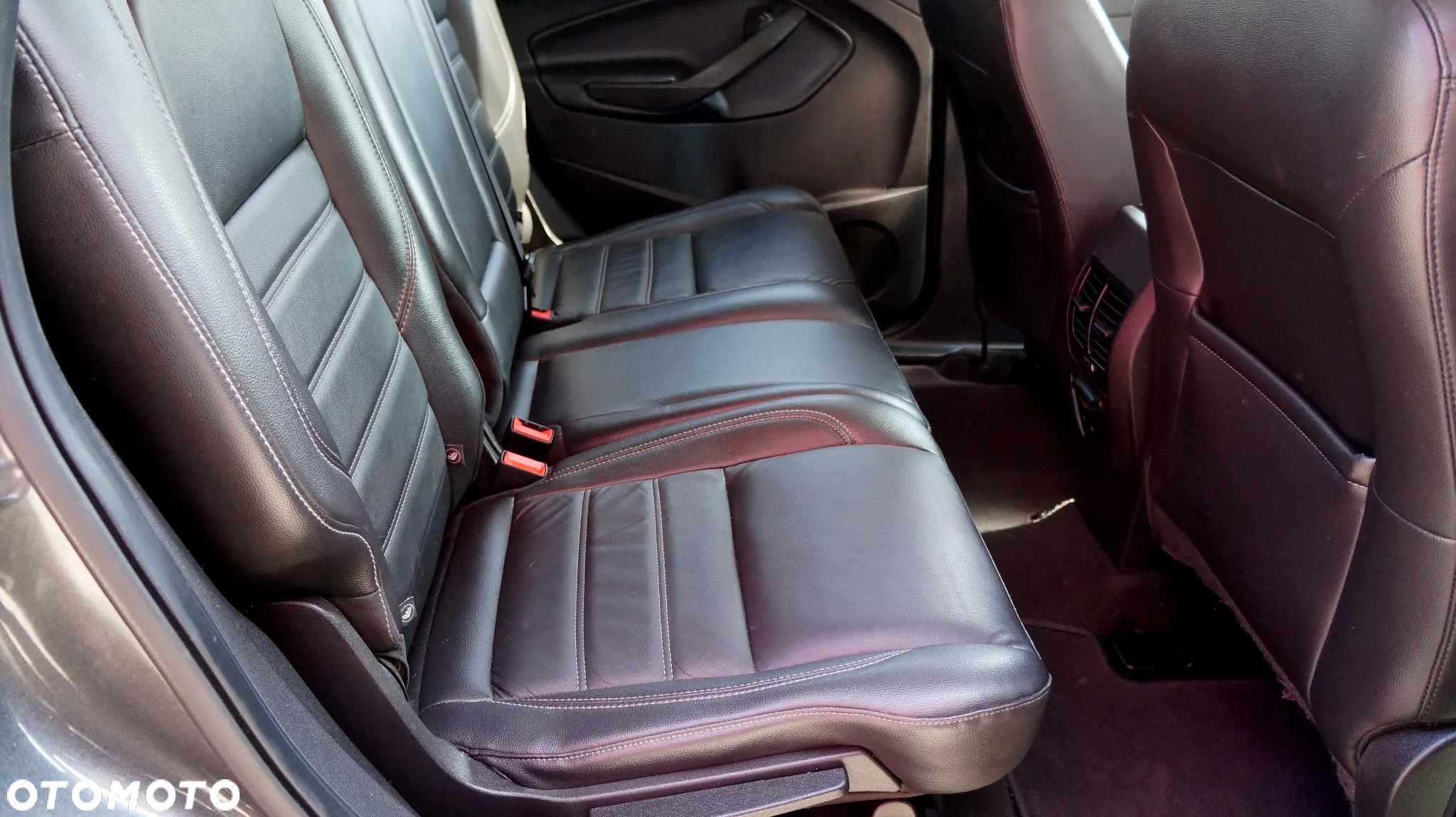 Ford Escape 2.0 EcoBoost AWD Titanium - 21