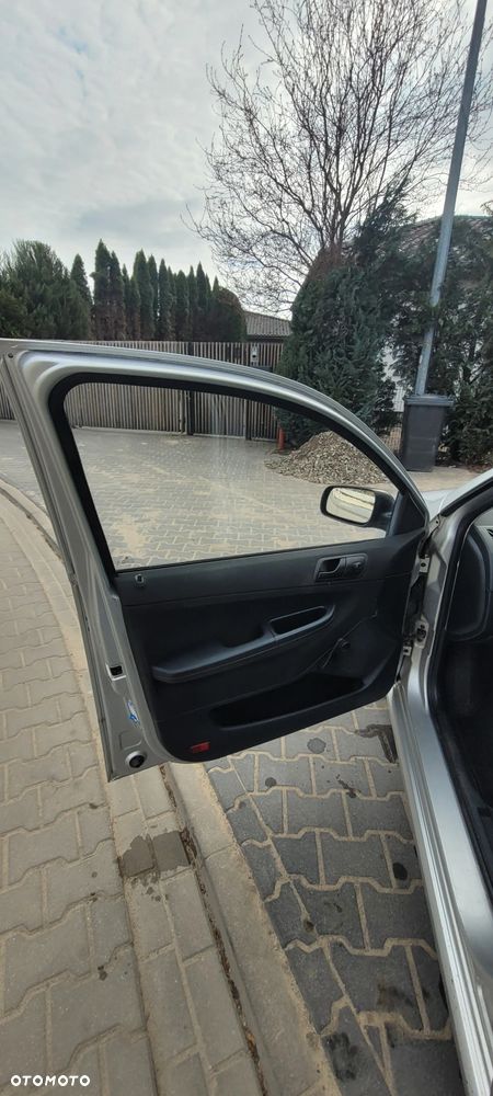 Skoda Fabia 1.4 16V Style Edition - 27