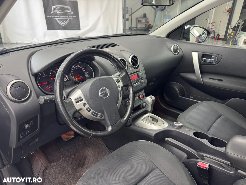 Nissan Qashqai 2.0 DCI 4 x 4 DPF Aut acenta - 6