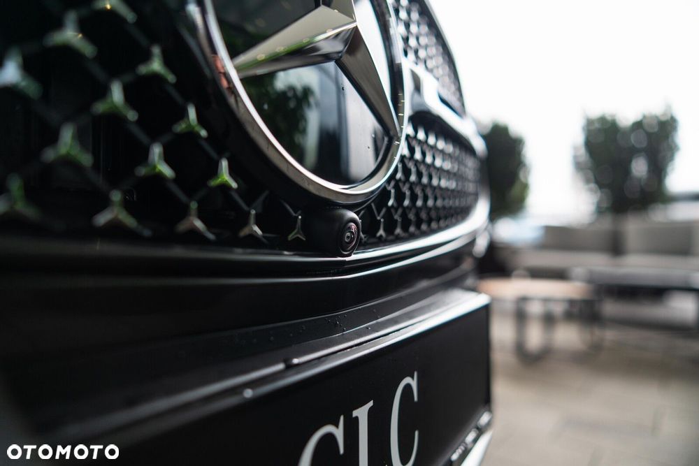 Mercedes-Benz GLC - 30