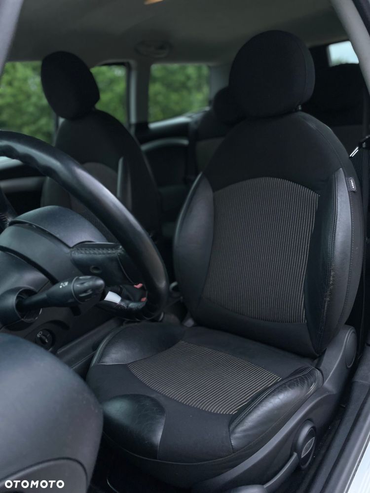 MINI Clubman Cooper D - 7