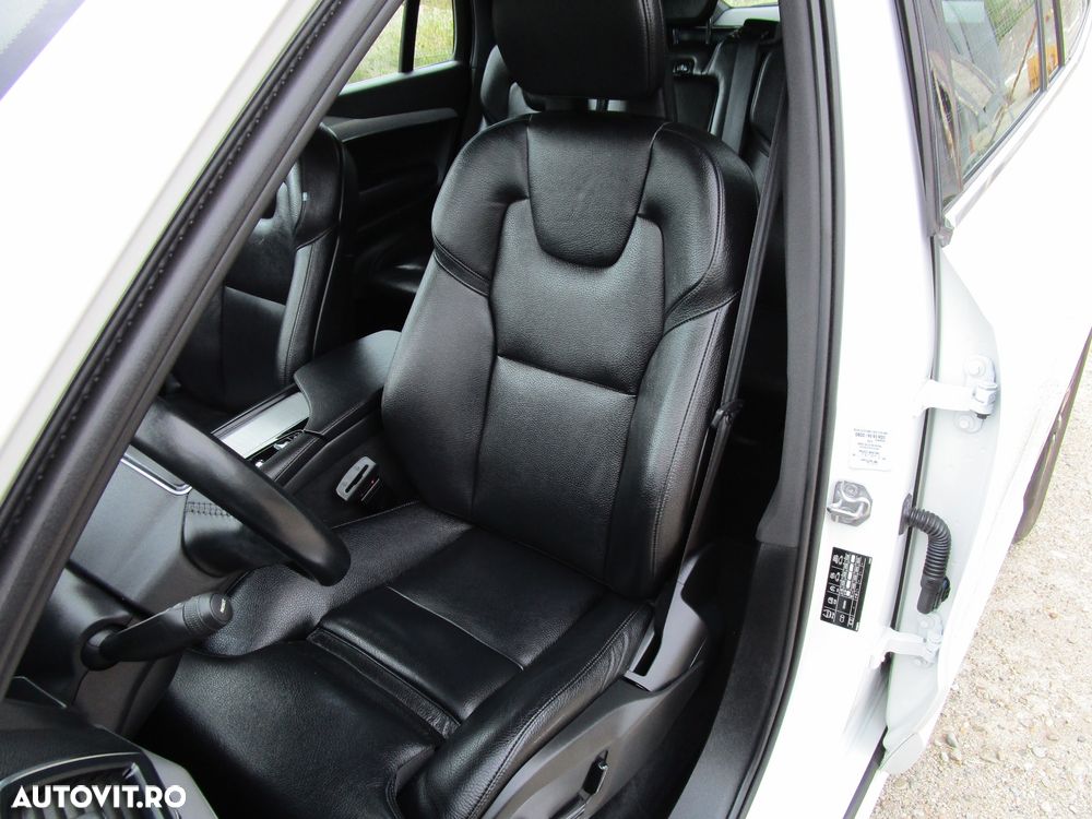 Volvo XC 90 B5 MHEV AWD 5 locuri Momentum Pro - 7