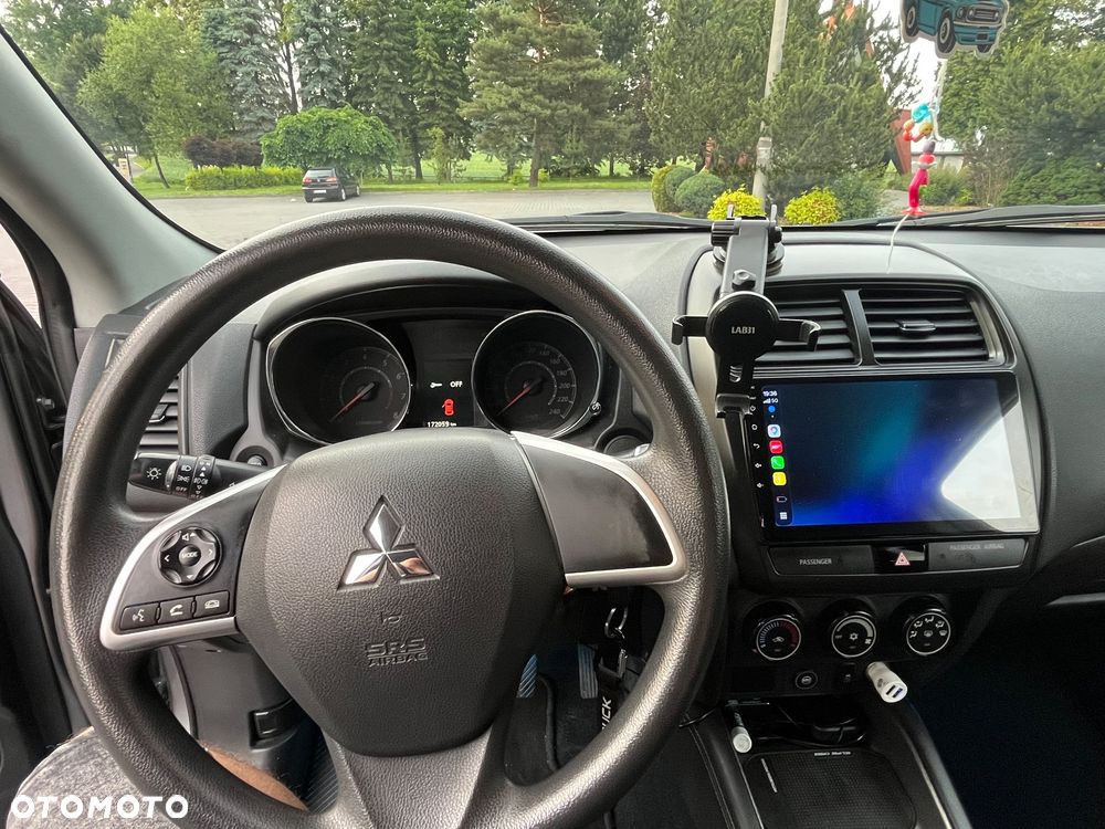 Mitsubishi ASX 1.6 Inform - 13
