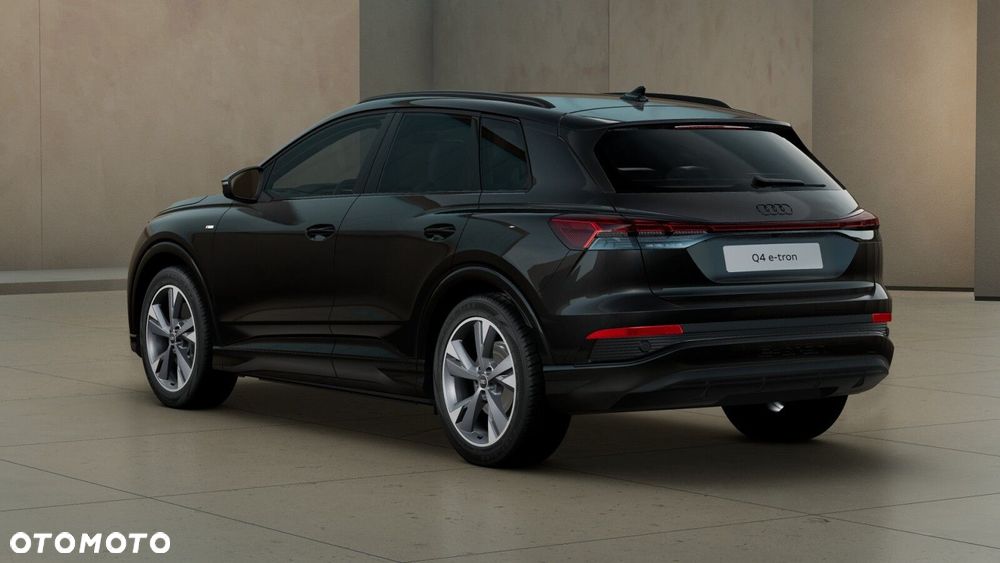 Audi Q4 e-tron - 5