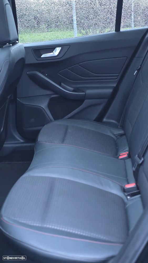 Ford Focus SW 1.0 EcoBoost ST-Line X Aut. - 21