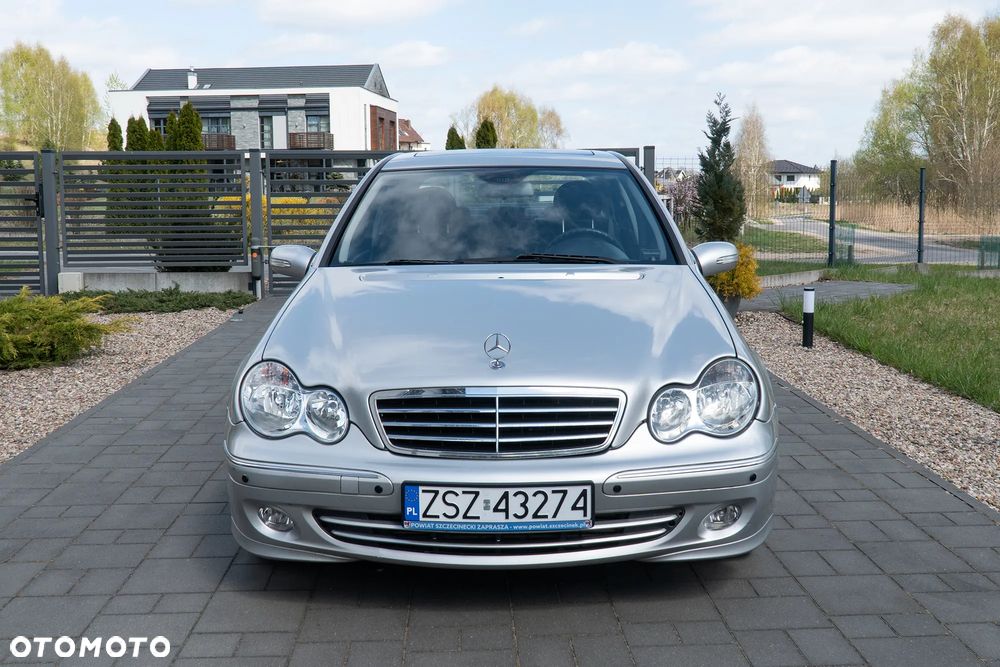 Mercedes-Benz Klasa C 200 Kompressor Automatik Classic - 3