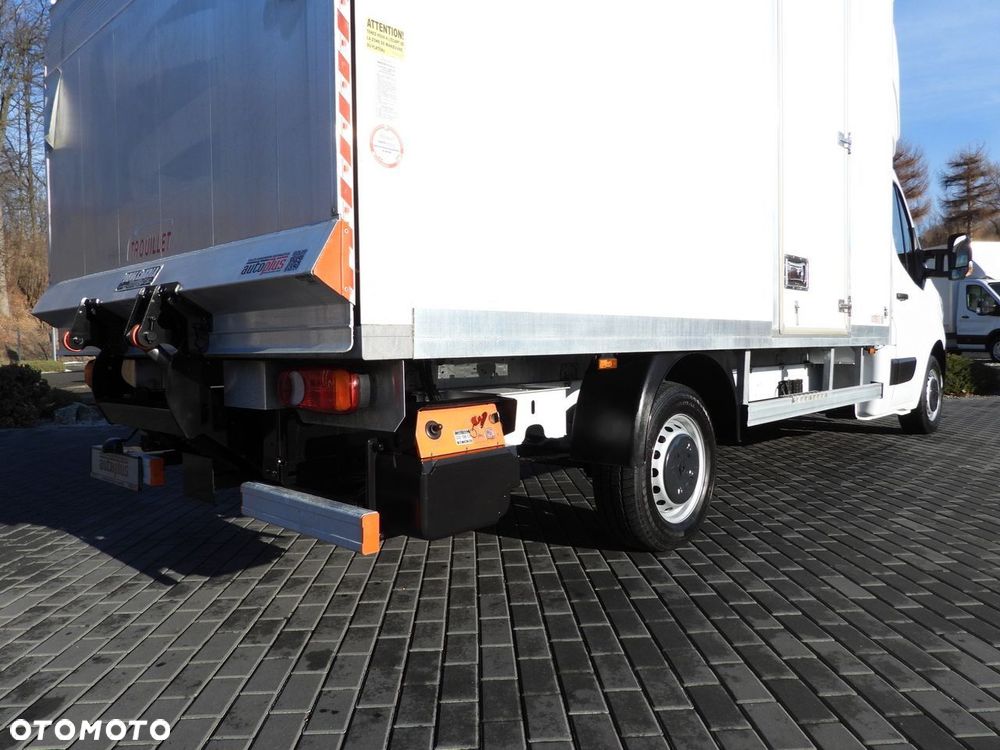 Renault MASTER KONTENER WINDA 8 PALET TEMPOMAT LEDY KLIMATYZACJA  145KM - 26