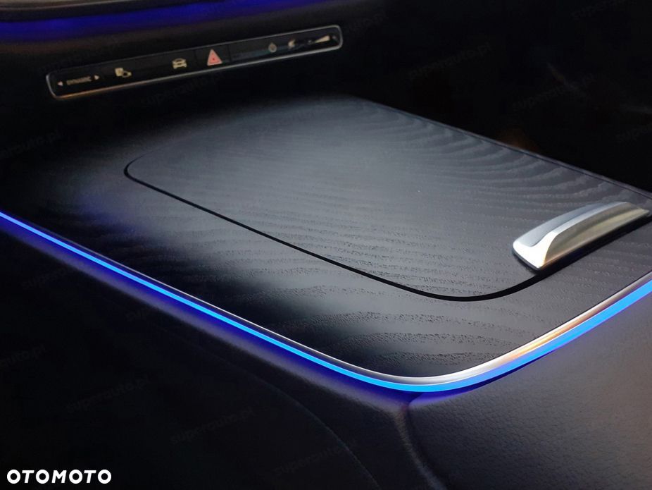 Mercedes-Benz Klasa E - 14