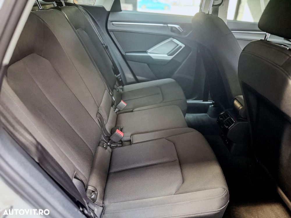 Audi Q3 35 TDI quattro S tronic - 21