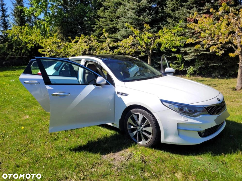 Kia Optima 1.7 CRDI XL DCT - 4