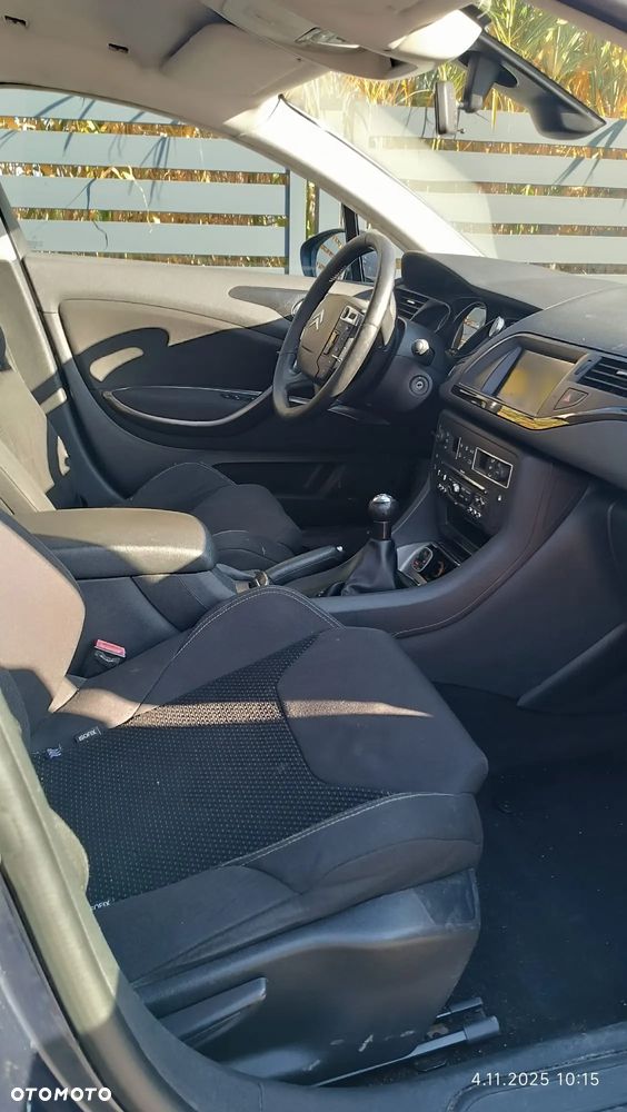 Citroën C5 1.6 HDi Dynamique Equilibre Navi - 4