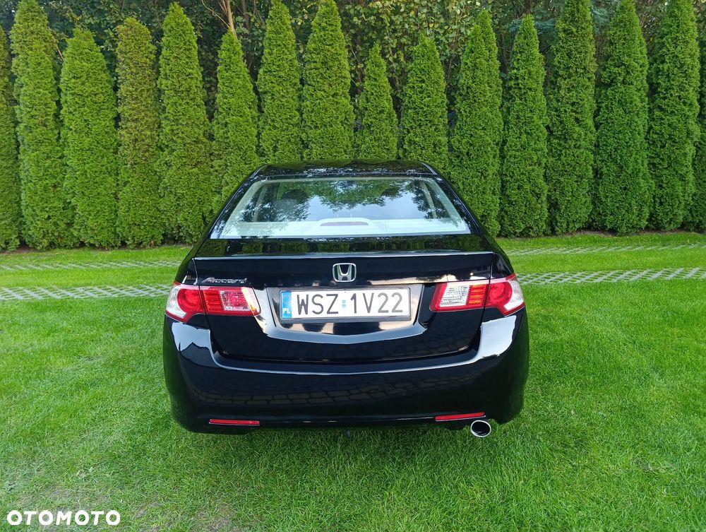 Honda Accord 2.0 Executive - 6