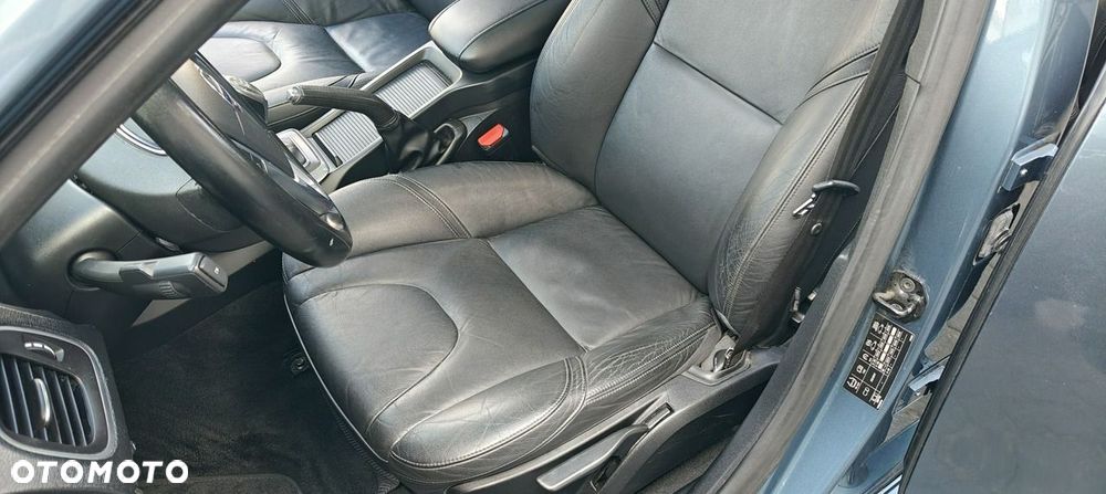 Volvo V40 D2 Momentum - 9