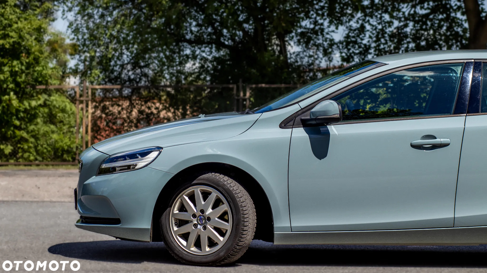Volvo V40 D3 Momentum - 8