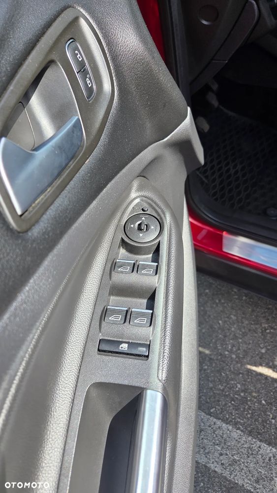 Ford Kuga 1.5 EcoBoost FWD Titanium - 16