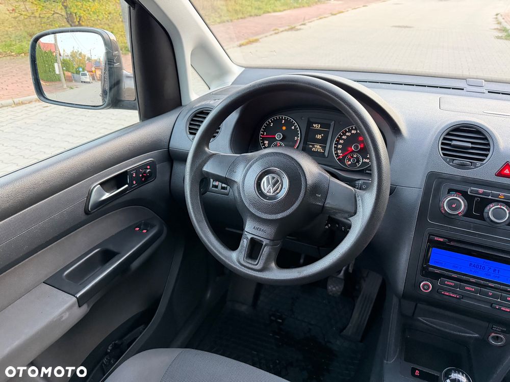 Volkswagen Caddy 1.6 (7-Si.) Edition 30 - 31