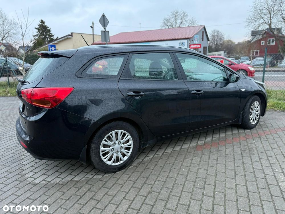 Kia Ceed 1.6 CRDi M - 5