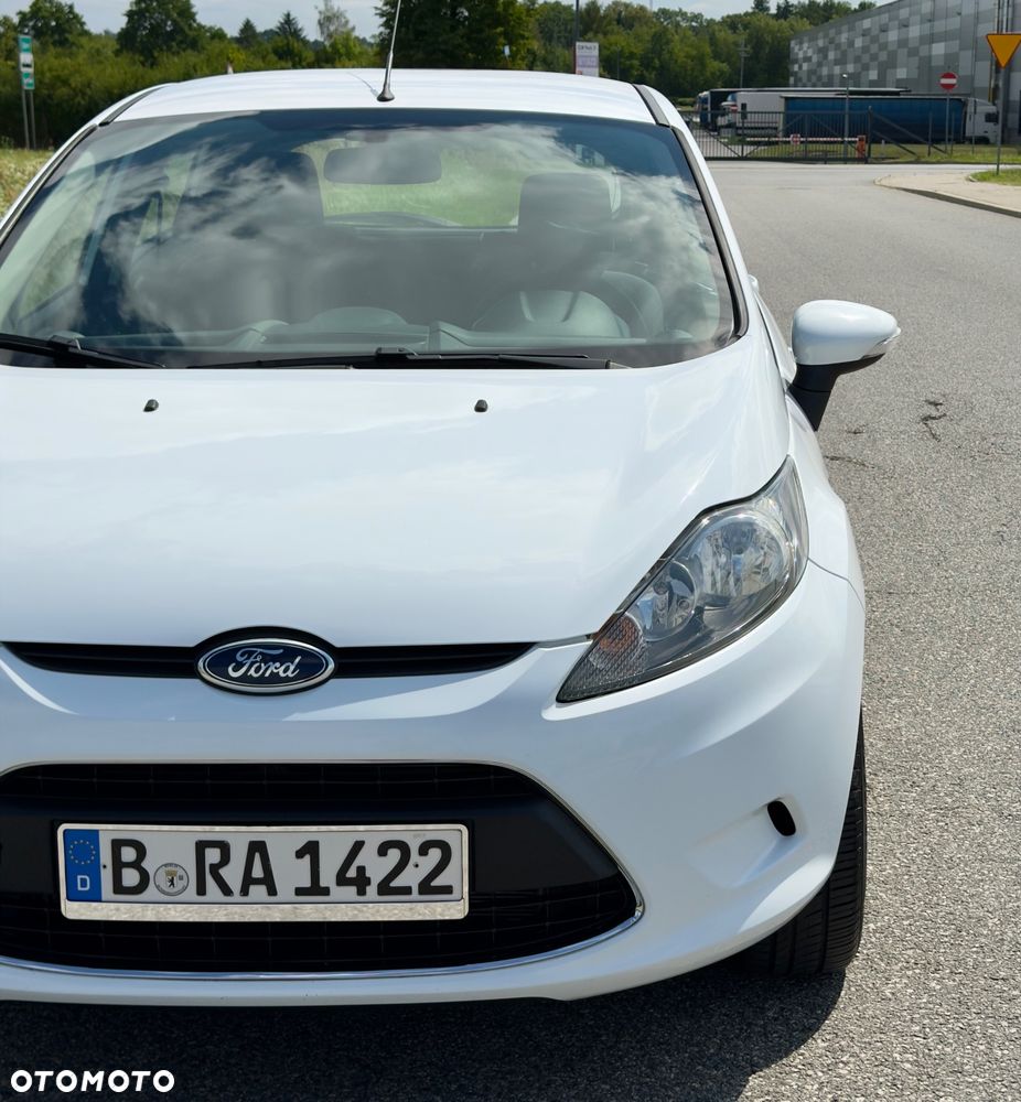 Ford Fiesta 1.5 TDCi Celebration - 27