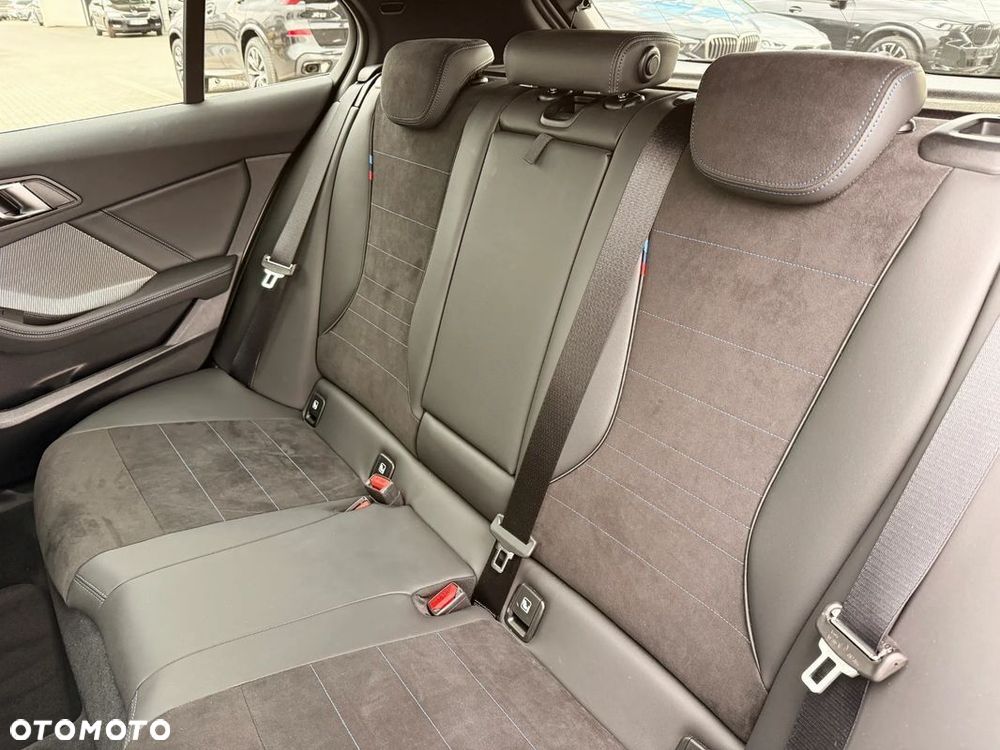 BMW Seria 1 120d - 27