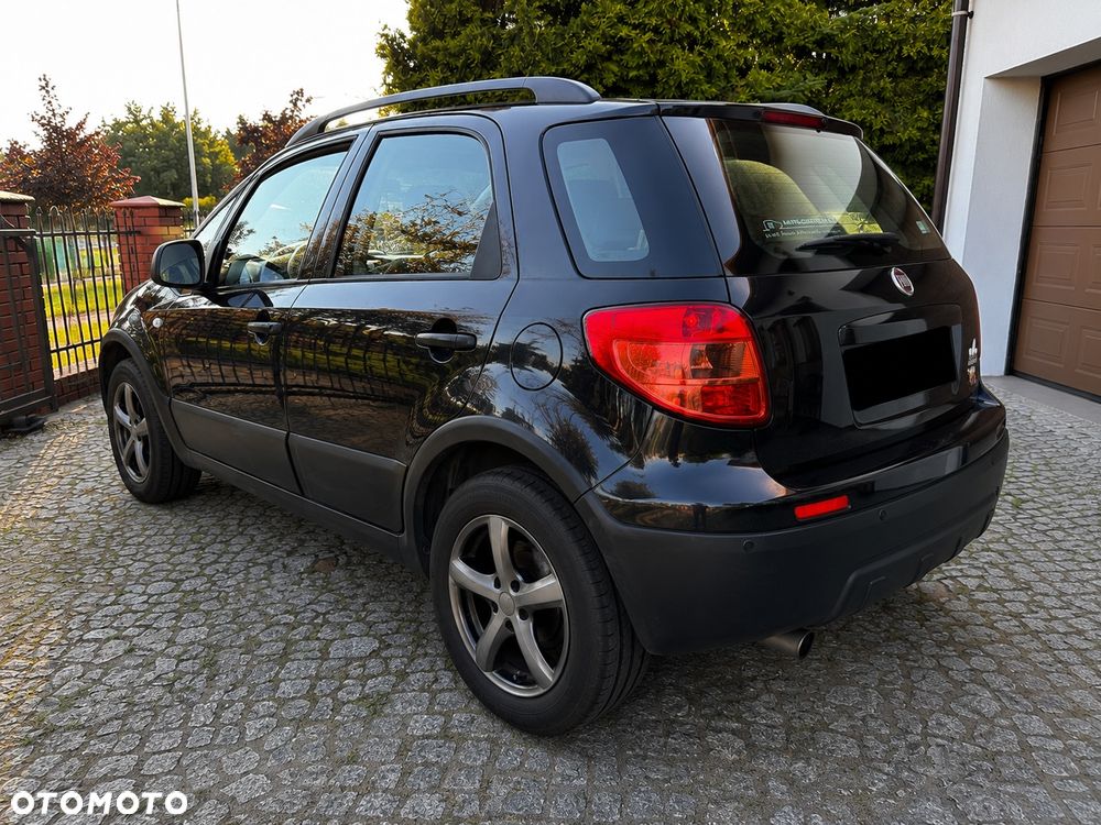 Fiat Sedici 1.6 16V 4x2 Dynamic Plus - 1
