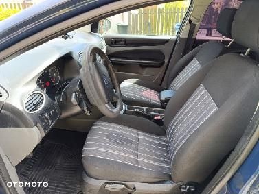 Ford Focus 1.4 Trend - 5