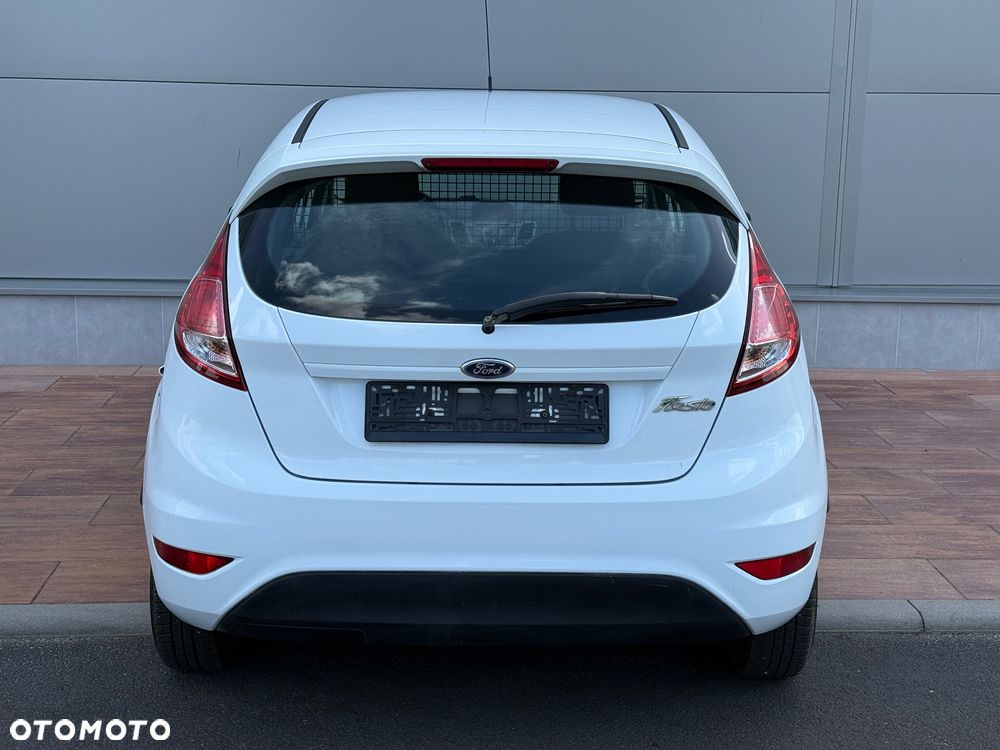 Ford Fiesta - 7