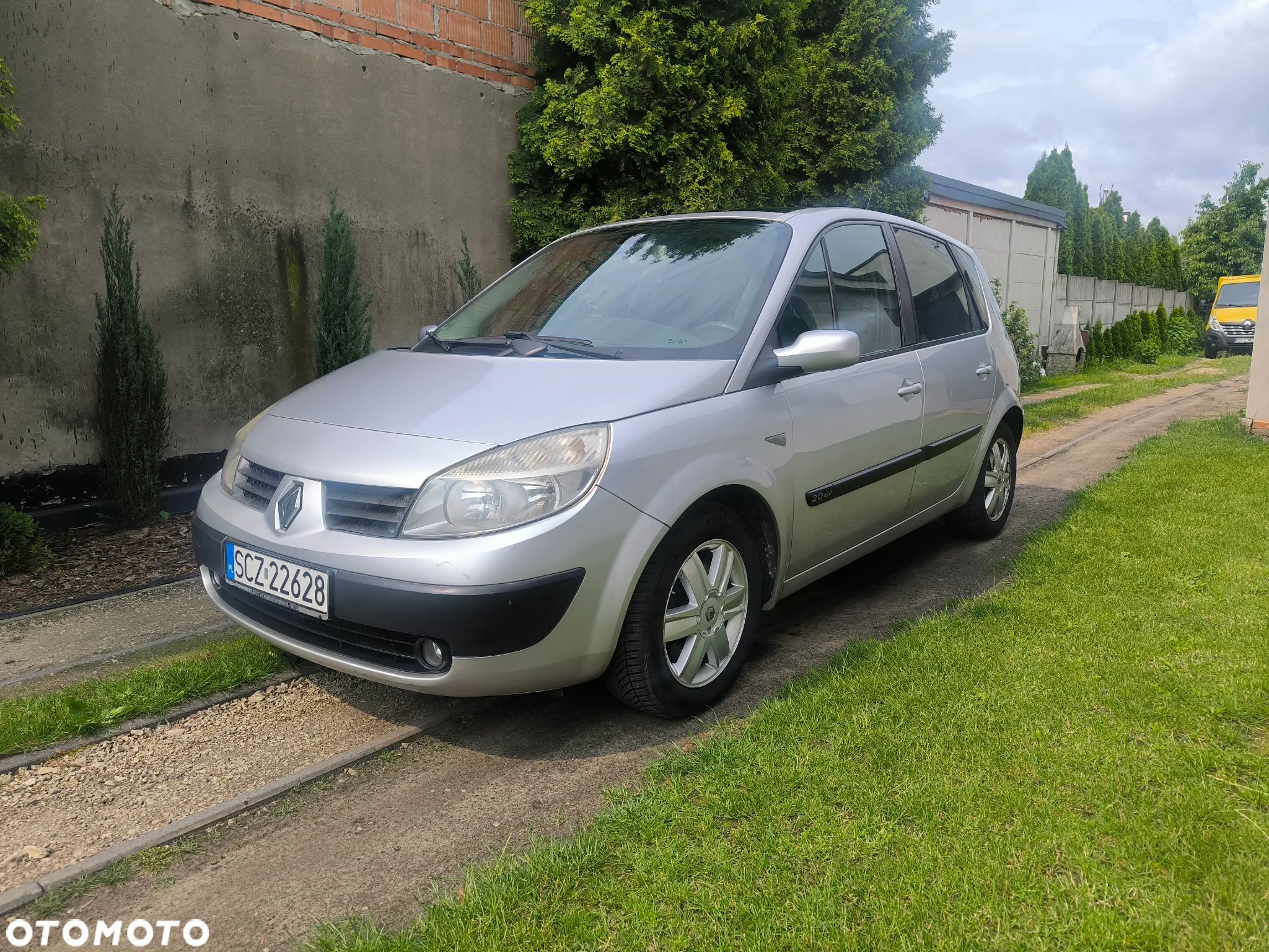 Renault Scenic 2.0 16V Expression - 1