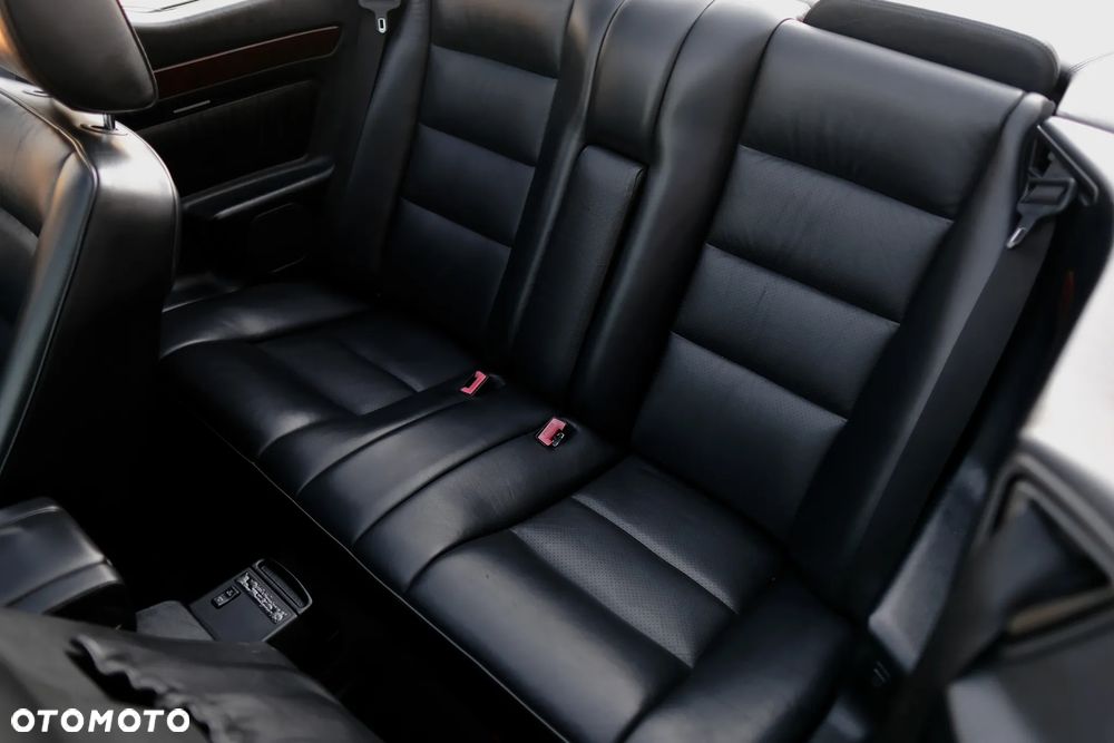 Mercedes-Benz W124 (1984-1993) - 17