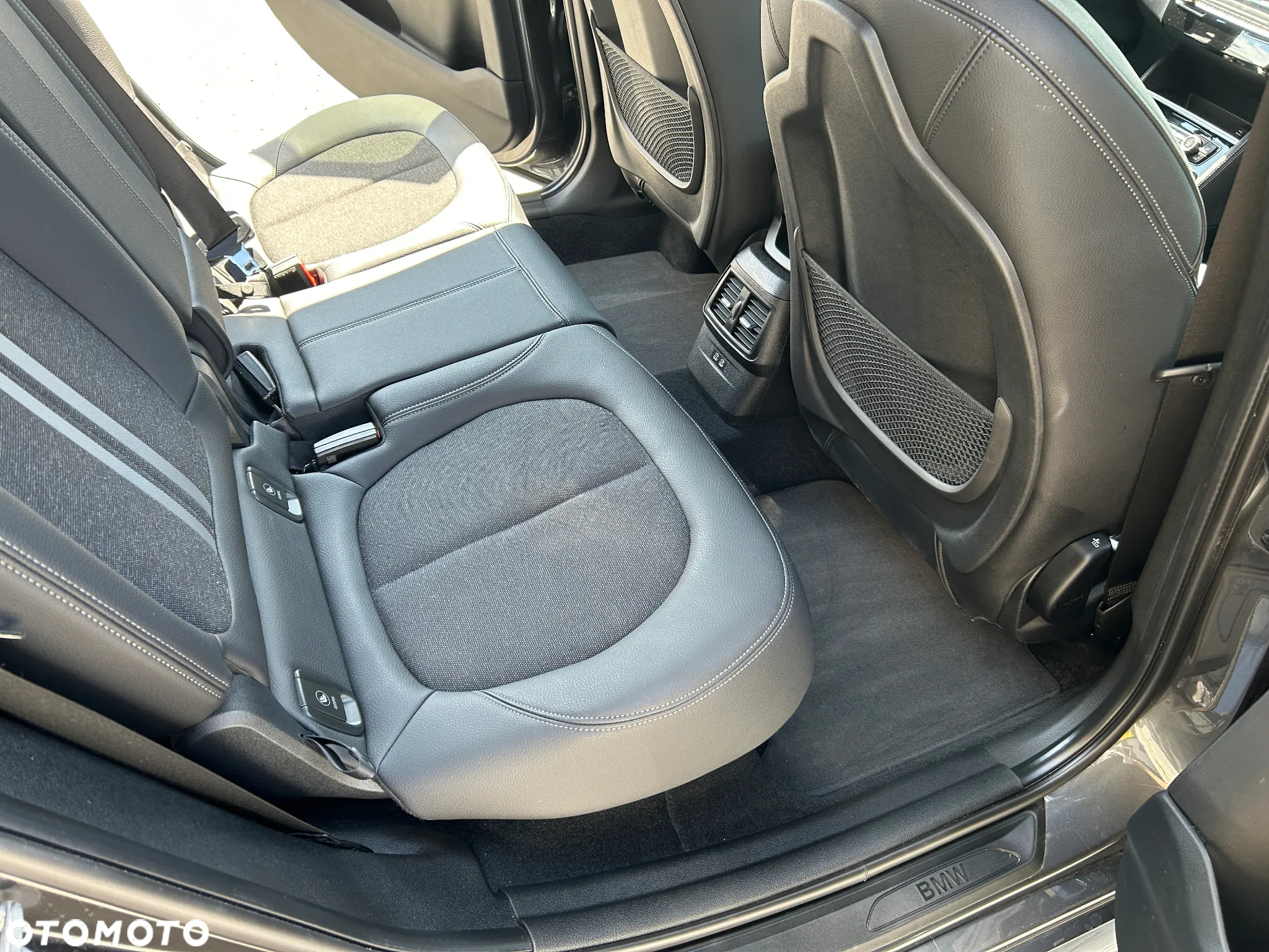 BMW Seria 2 218i GT M Sport - 24