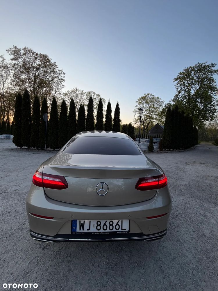 Mercedes-Benz Klasa E 200 4-Matic 9G-TRONIC - 29
