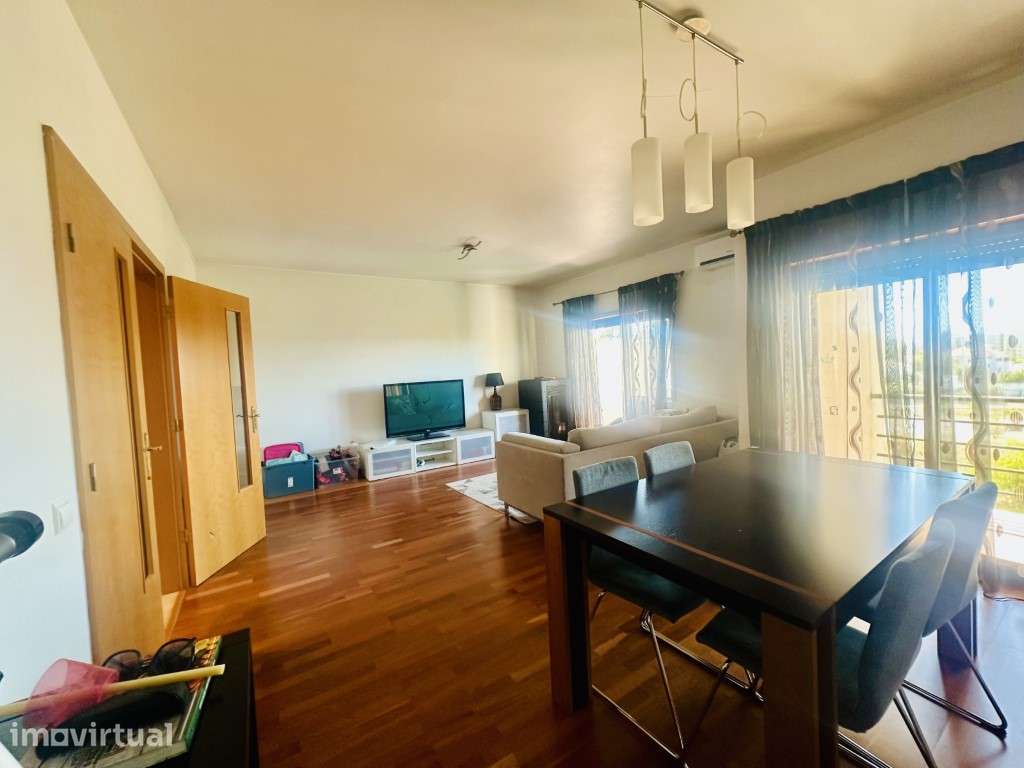 Apartamento tipologia T3 - Grande imagem: 2/28