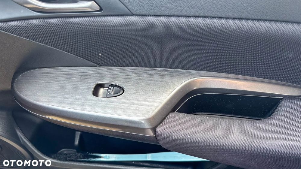 Honda Civic 1.4 Base / S - 17