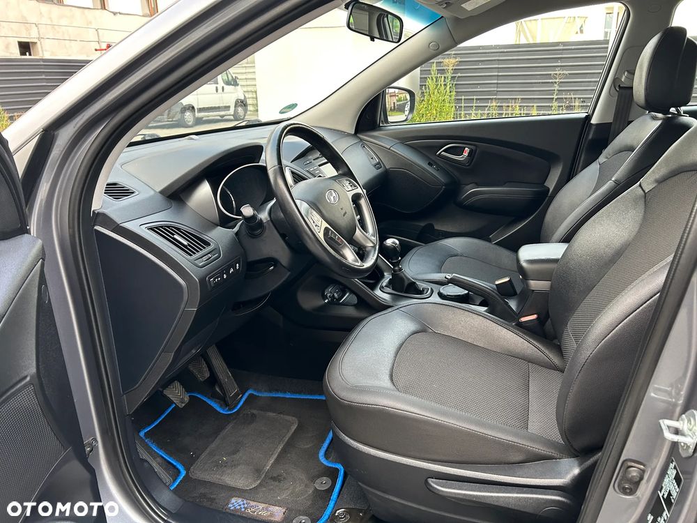 Hyundai ix35 - 12