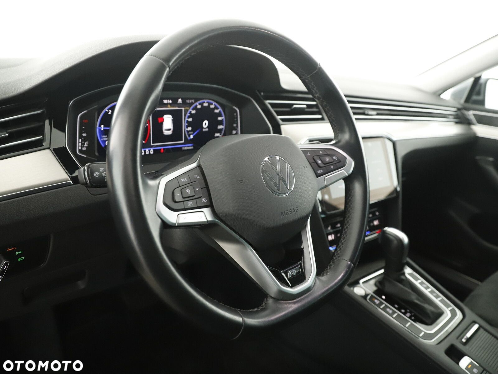 Volkswagen Passat 2.0 TDI 4Mot Elegance DSG - 12