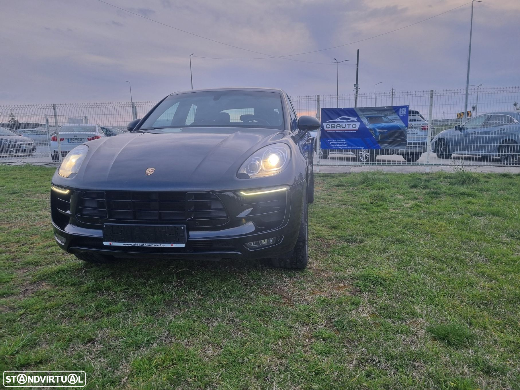 Porsche Macan S All Weather - 2