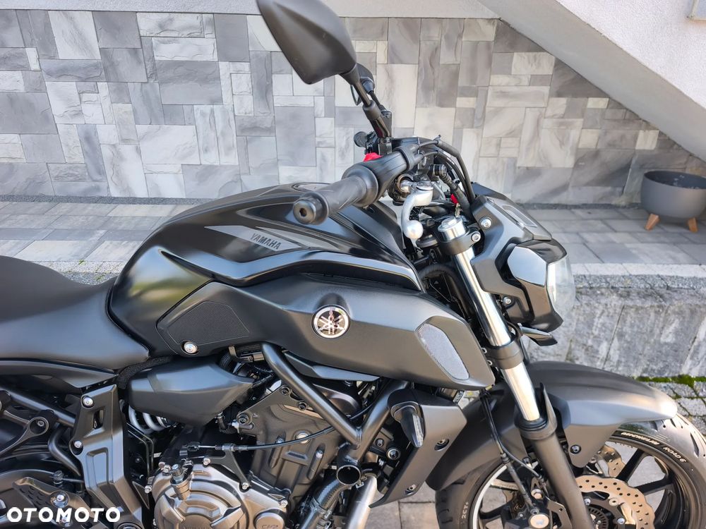 Yamaha MT - 5