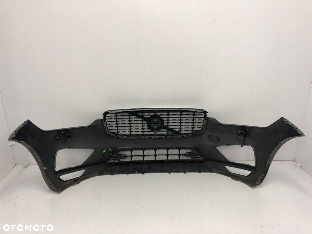 VOLVO XC60 II 2018 PRZED LIFT R-DESIGN ZDERZAK PRZEDNI - 4