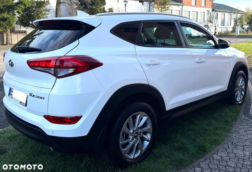 Hyundai Tucson 1.6 GDI BlueDrive Style 2WD - 12
