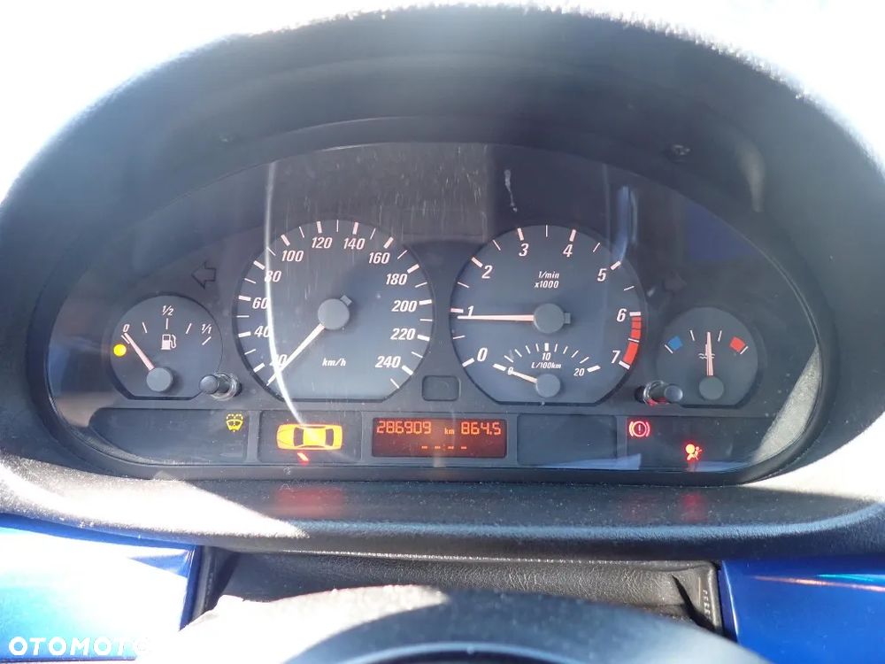 CZĘŚCI - Bmw E46 M-PAKIET 1,9 B 1,8 318Ci M43B19 118KM COUPE 2D lakier 364/5 2000r. INDEX - 9584 - 11