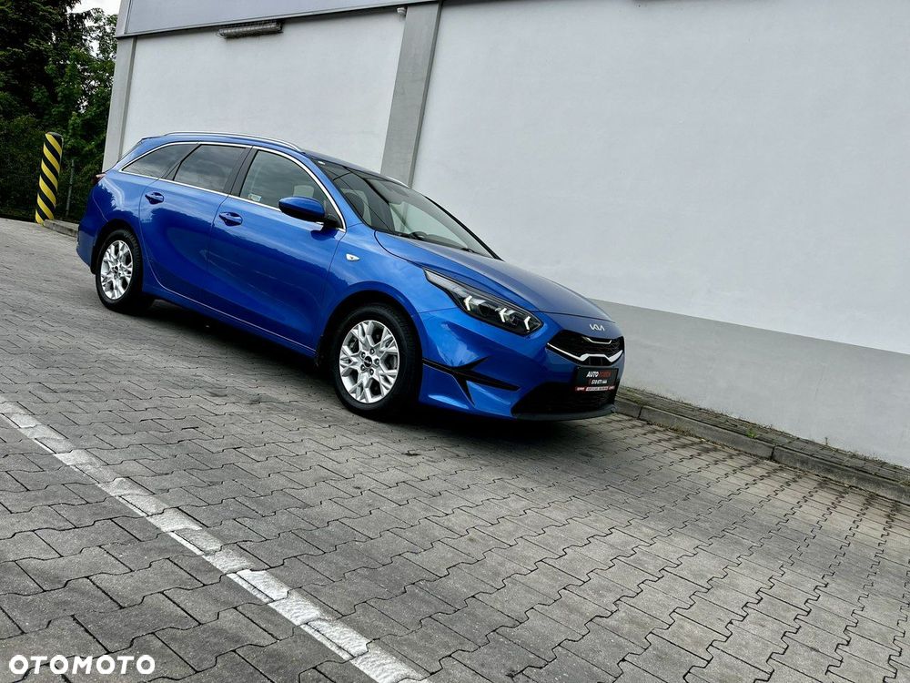 Kia Ceed 1.5 T-GDI M DCT - 24