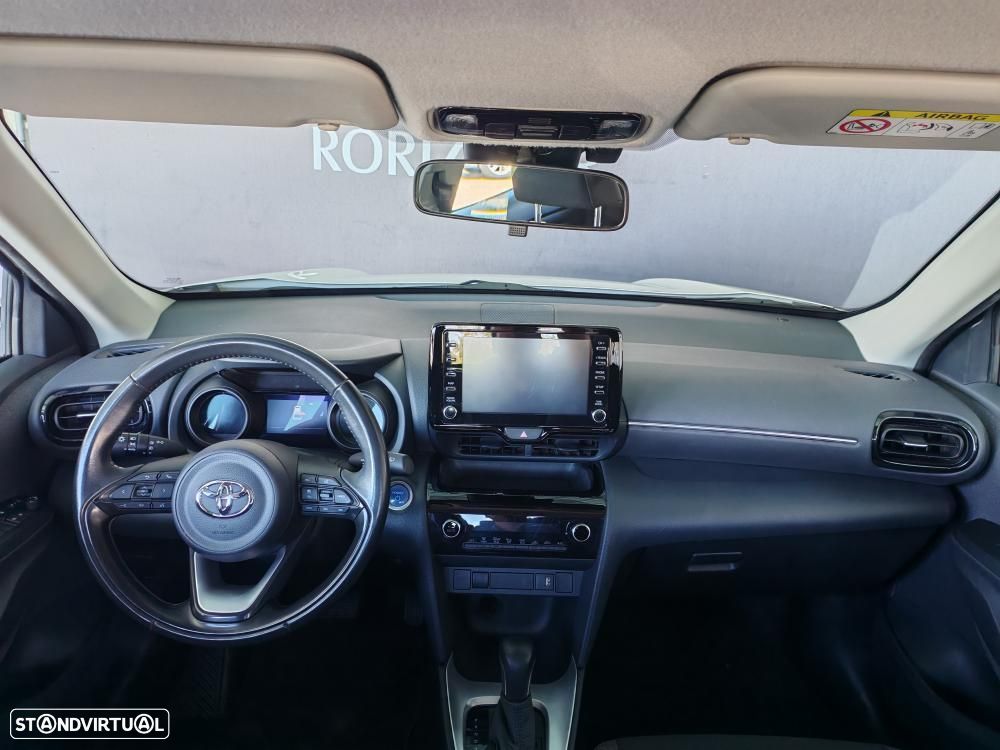 Toyota Yaris Cross 1.5 HDF Comfort Plus - 10