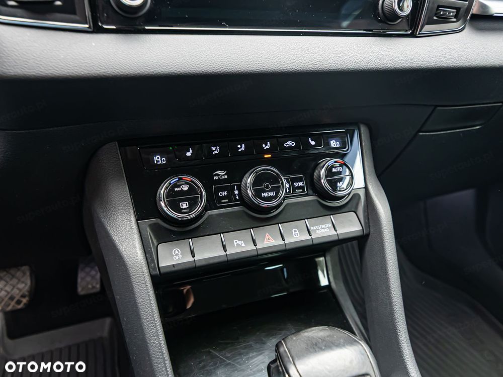 Skoda Karoq 1.5 TSI ACT 4x2 Style DSG - 18